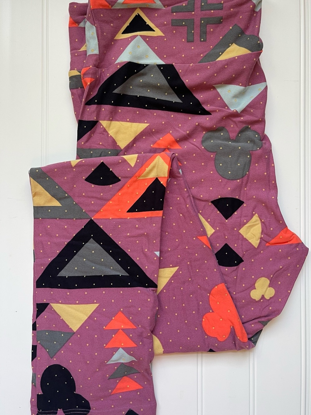 New LuLaRoe Tall & Curvy (12-18) Disney Minnie Mouse leggings